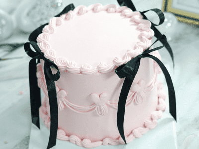 Bánh Kem Tặng Nữ Hannie 22