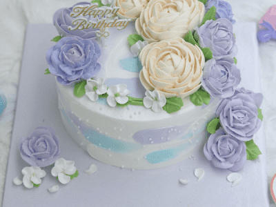 Bánh Kem Tặng Nữ Hannie 24
