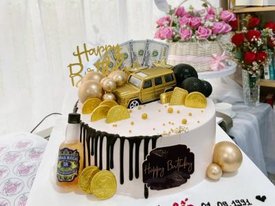 Bánh Kem Thiết Kế 4