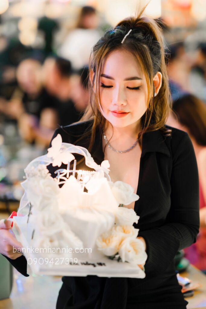 feedback bánh kem Hannie