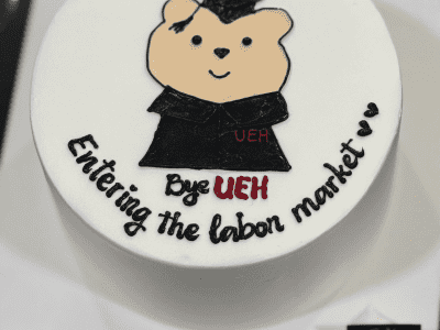 Bánh gấu tốt nghiệp