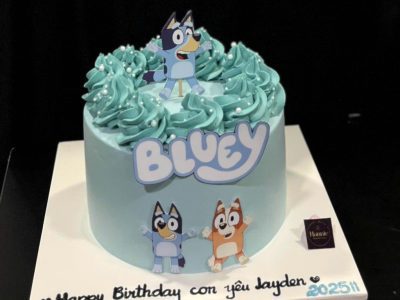 Bánh bé trai hình Bluey