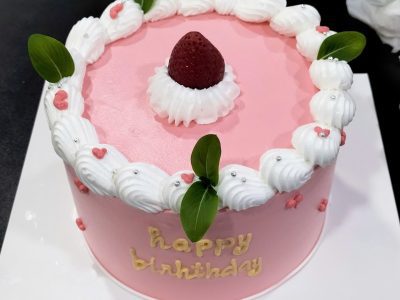 Bánh hồng một trái dâu