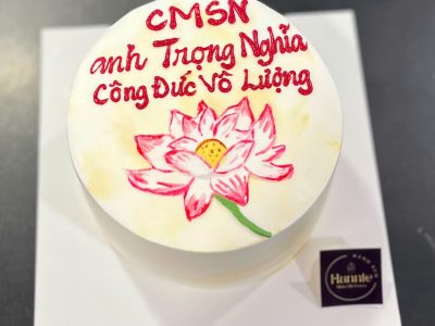 Bánh vẽ hoa sen