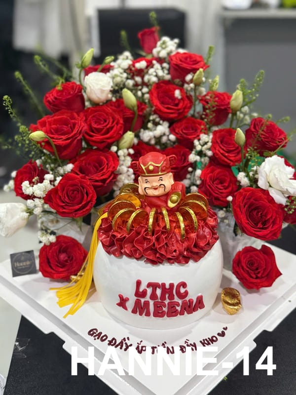 Bánh Thần Tài Đại Phát Hannie chúc gia chủ ngôi nhà mới luôn phát tài.