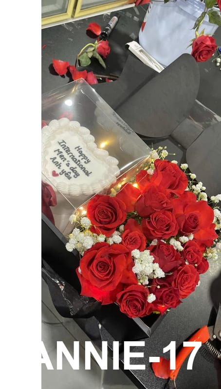 Bánh kem Hannie trái tim ấm áp, gửi gắm lời chúc yêu thương đến bố kính mến.