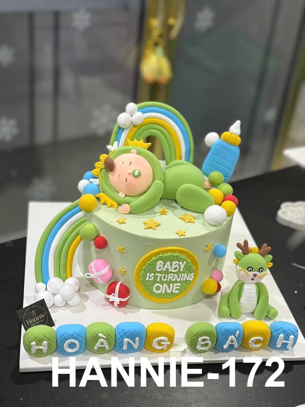 Bánh thôi nôi bé trai rồng xanh 3D fondant nghệ thuật Hannie cực đáng yêu.