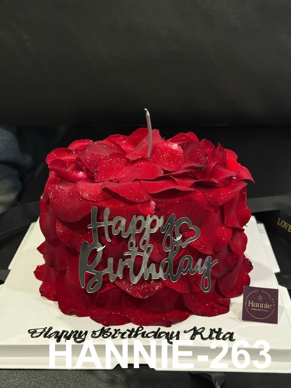 Bánh kem hoa hồng nhung đỏ lấp lánh tình yêu Valentine Hannie