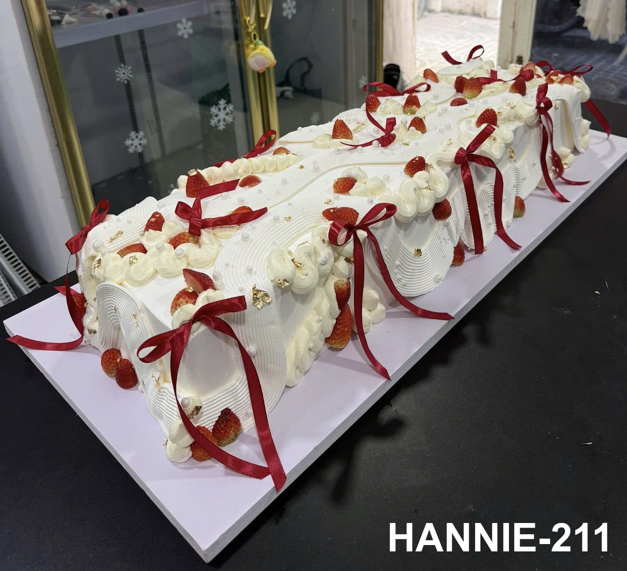 Bánh cưới HANNIE-211 Hannie